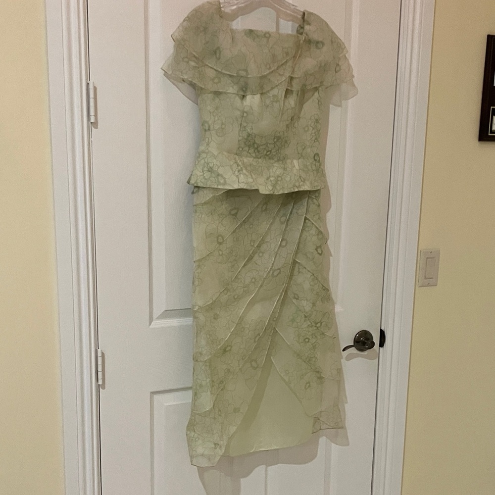 Chetta B Asymmetrical Cream Floral Dress